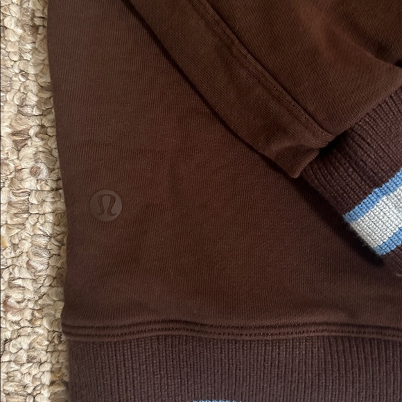Lululemon Perfectly Oversized Crew - Mocha (Size L) - Picture 4 of 4